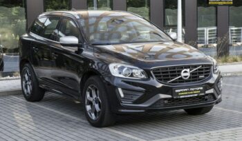 VOLVO XC 60 | FWD (przód) | Automatyczna | 240 KM | Czarny full