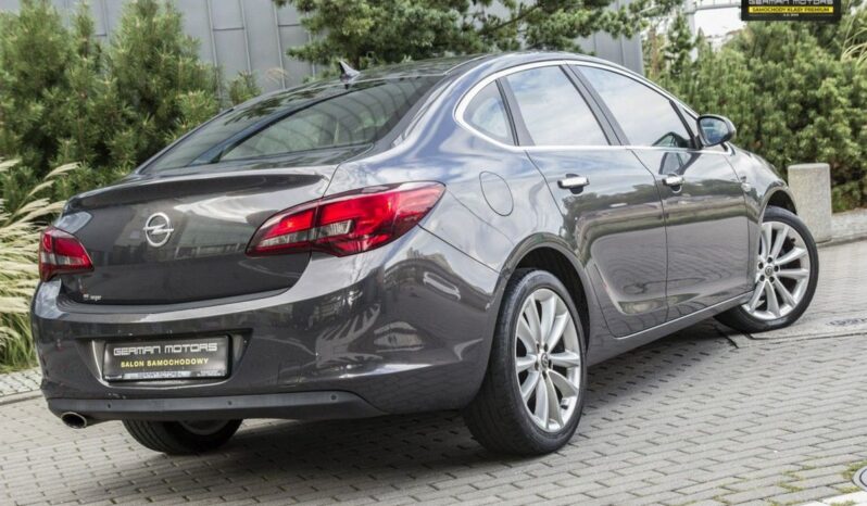 OPEL Astra | FWD (przód) | Manualna | 140 KM | Szary full