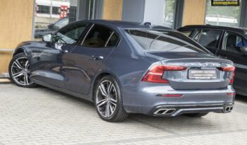 VOLVO S60  | FWD (przód) | Automatyczna | 250 KM | Szary full