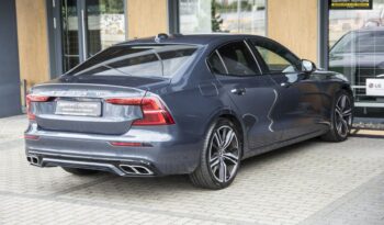 VOLVO S60  | FWD (przód) | Automatyczna | 250 KM | Szary full