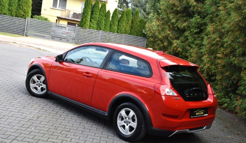 VOLVO C30  | FWD (przód) | Manualna | 115 KM | Czerwony full