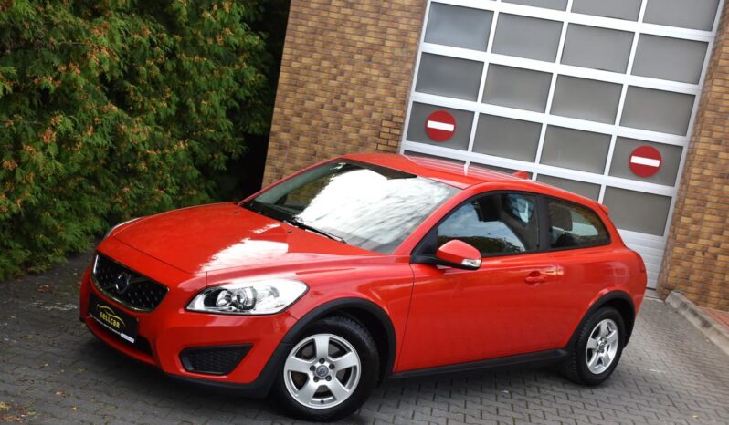 VOLVO C30  | FWD (przód) | Manualna | 115 KM | Czerwony full