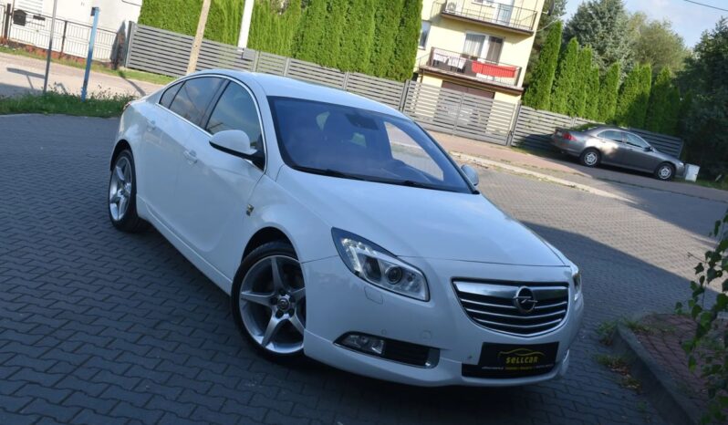 OPEL Insignia  | FWD (przód) | Manualna | 130 KM | Biały full