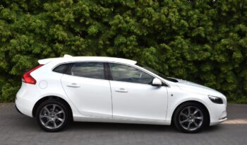 VOLVO V40  | FWD (przód) | Manualna | 120 KM | Biały full