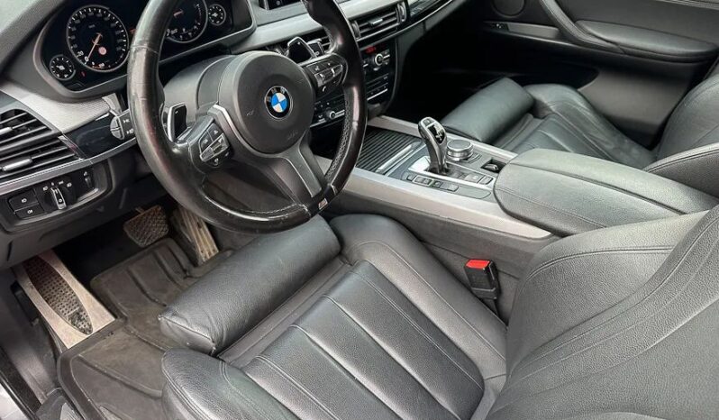 BMW X5  | 4×4 (doł. automatycznie) | Automatyczna | 231 KM | Szary full