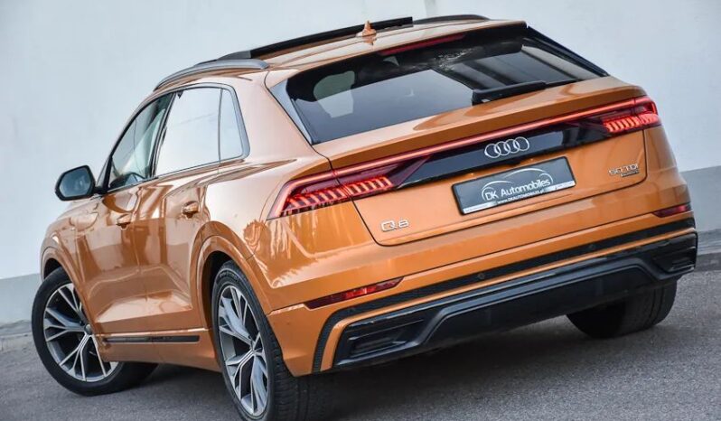 AUDI Q8  | 4×4 (stały) | Automatyczna | 286 KM | orange full