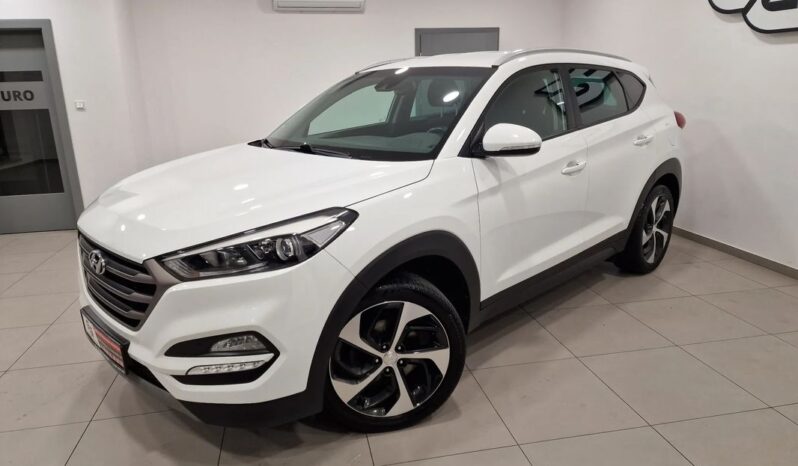 HYUNDAI Tucson  | FWD (przód) | Manualna | 177 KM | Biały full