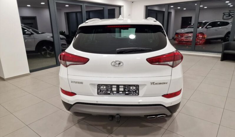 HYUNDAI Tucson  | FWD (przód) | Manualna | 177 KM | Biały full