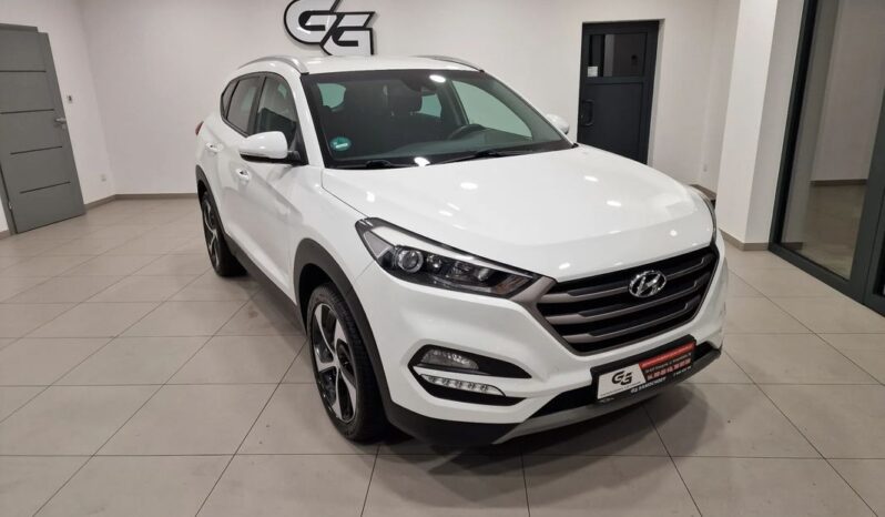 HYUNDAI Tucson  | FWD (przód) | Manualna | 177 KM | Biały full