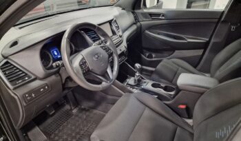 HYUNDAI Tucson  | FWD (przód) | Manualna | 132 KM | Czarny full