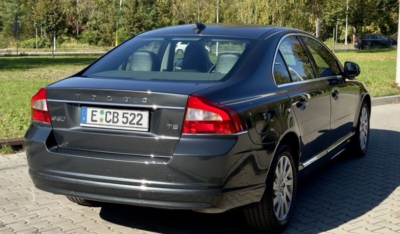 VOLVO S80  | FWD (przód) | Automatyczna | 240 KM | Szary full