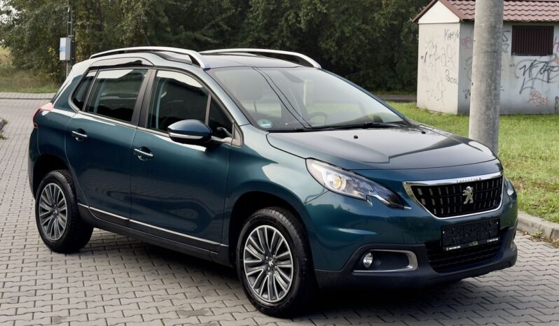 PEUGEOT 2008  | FWD (przód) | Manualna | 82 KM | Zielony full