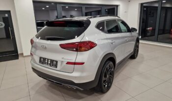 HYUNDAI Tucson  | FWD (przód) | Manualna | 177 KM | Srebrny full