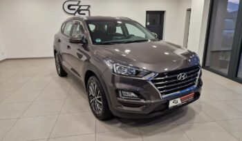 HYUNDAI Tucson  | FWD (przód) | Manualna | 132 KM | Brązowy full