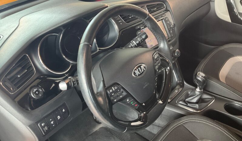 KIA | 2015 | 1582cm3 | 179079 km full