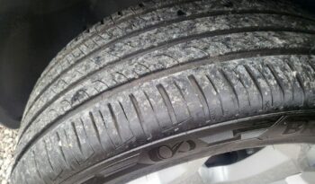 FORD Kuga  | FWD (przód) | Manualna | 136 KM | Czarny full