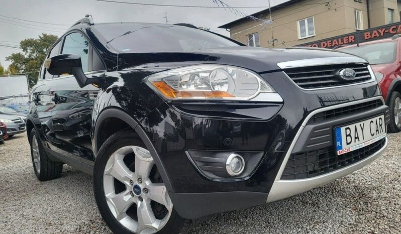 FORD Kuga  | FWD (przód) | Manualna | 136 KM | Czarny full