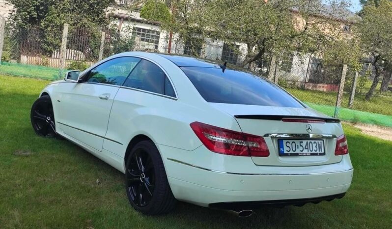 MERCEDES-BENZ Klasa E | RWD (tył) | Manualna | 170 KM | Biały full