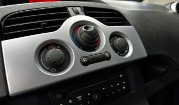 RENAULT Kangoo  | FWD (przód) | Manualna | 90 KM | Biały full
