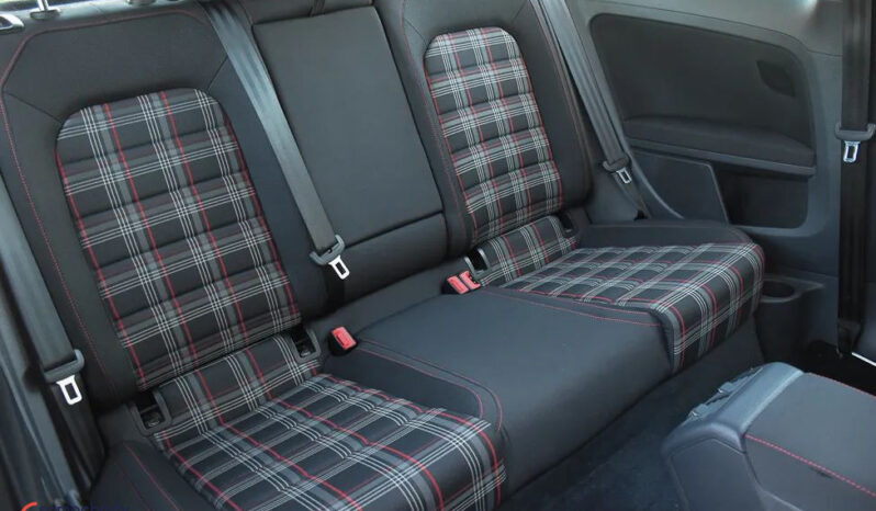 VOLKSWAGEN Golf  | FWD (przód) | Automatyczna | 230 KM | Czarny full