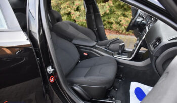 VOLVO V40  | FWD (przód) | Manualna | 120 KM | Czarny full
