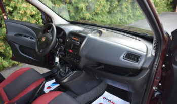 FIAT Doblo  | FWD (przód) | Manualna | 105 KM | Bordowy full