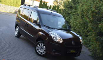 FIAT Doblo  | FWD (przód) | Manualna | 105 KM | Bordowy full