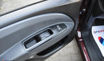 FIAT Doblo  | FWD (przód) | Manualna | 105 KM | Bordowy full