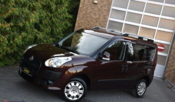 FIAT Doblo  | FWD (przód) | Manualna | 105 KM | Bordowy full