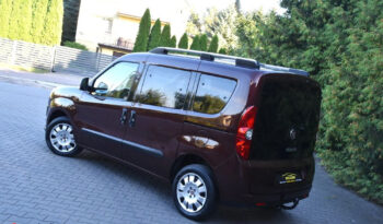 FIAT Doblo  | FWD (przód) | Manualna | 105 KM | Bordowy full