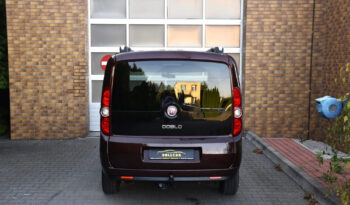 FIAT Doblo  | FWD (przód) | Manualna | 105 KM | Bordowy full