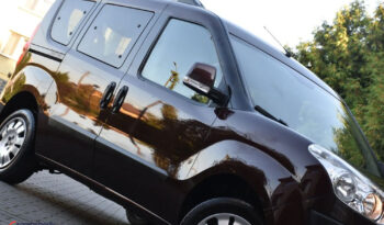 FIAT Doblo  | FWD (przód) | Manualna | 105 KM | Bordowy full