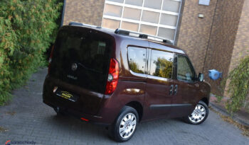 FIAT Doblo  | FWD (przód) | Manualna | 105 KM | Bordowy full