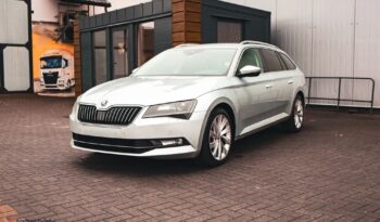 SKODA Superb  | FWD (przód) | Automatyczna | 150 KM | Srebrny full