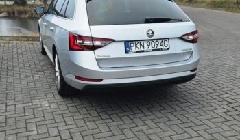SKODA Superb  | FWD (przód) | Automatyczna | 150 KM | Srebrny full