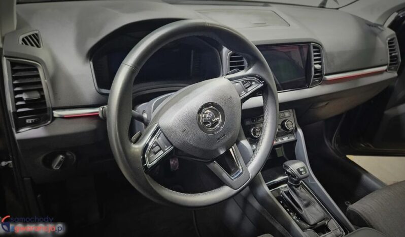 SKODA Karoq | 4×4 (stały) | Automatyczna | 190 KM | Czarny full