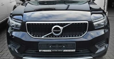 Volvo Xc 40 | Fwd (Przód) | Automatyczna | 150 Km | Czarny