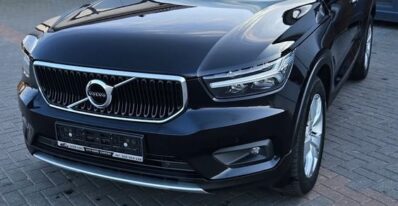 Volvo Xc 40 | Fwd (Przód) | Automatyczna | 149 Km | Czarny