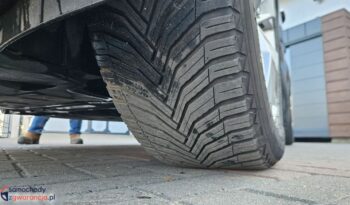 VOLVO XC 40 | FWD (przód) | Automatyczna | 149 KM | Czarny full