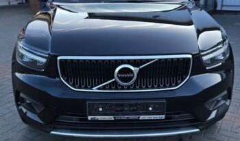 VOLVO XC 40 | FWD (przód) | Automatyczna | 149 KM | Czarny full