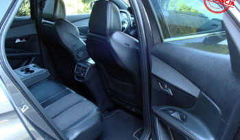 PEUGEOT   3008     180 KM    Automatyczna    FWD (przód)    Szary full