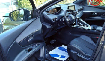 PEUGEOT   3008     180 KM    Automatyczna    FWD (przód)    Szary full