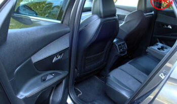 PEUGEOT   3008     180 KM    Automatyczna    FWD (przód)    Szary full