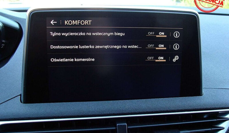 PEUGEOT   3008     180 KM    Automatyczna    FWD (przód)    Szary full