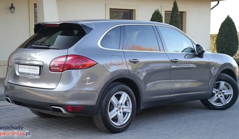 Porsche Cayenne | 4×4 (stały) | Automatyczna | 400 KM | Szary full