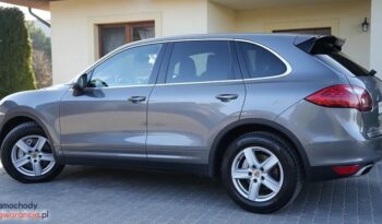 Porsche Cayenne | 4×4 (stały) | Automatyczna | 400 KM | Szary full