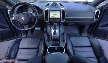 Porsche Cayenne | 4×4 (stały) | Automatyczna | 400 KM | Szary full
