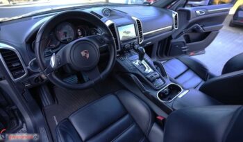 Porsche Cayenne | 4×4 (stały) | Automatyczna | 400 KM | Szary full