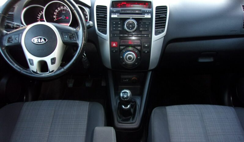 KIA Venga  | FWD (przód) | Manualna | 90 KM | Niebieski full