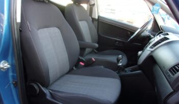KIA Venga  | FWD (przód) | Manualna | 90 KM | Niebieski full